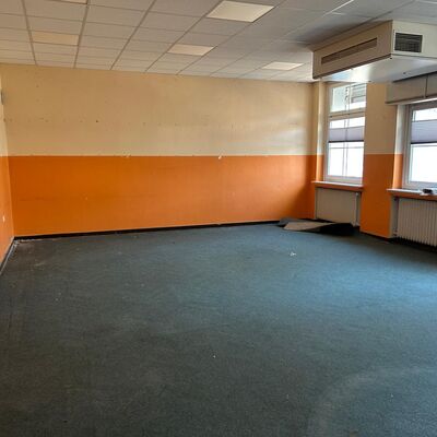 B�renklassenraum ausger�umt